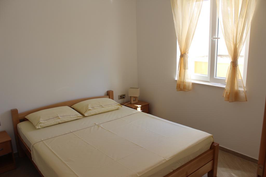 Apartments Villa Eva Slano Room photo